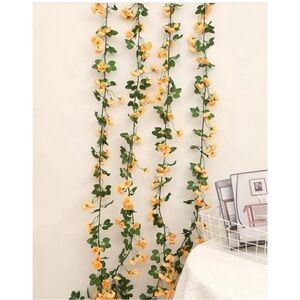 Artificial Floral Peachy Orange Mini Roses Vines Garland (2-pack) NEW